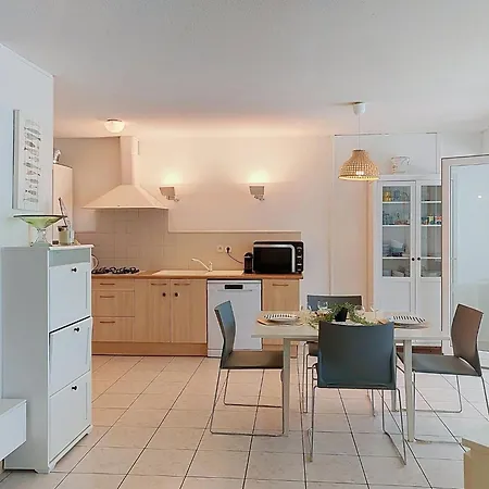 Artemis By Interhome *